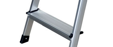 Silver Multipurpose Aluminium Foldable Ladder 2x4 Steps For Painting